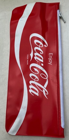 5732-5 € 2,00 coca cola etui rood wir.jpeg